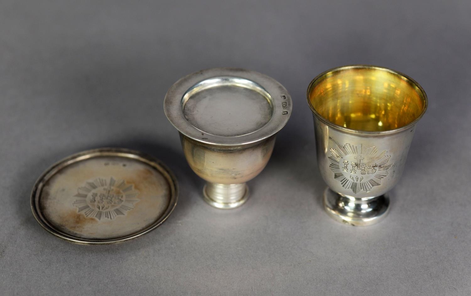VICTORIAN SILVER CASED TRAVELLING COMMUNION SET each engraved with I H S symbol comprising paten,