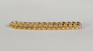 18ct GOLD BAR BROOCH in the form of curb pattern links, each link hallmarked, 2 1/4in (5.75cm) long,