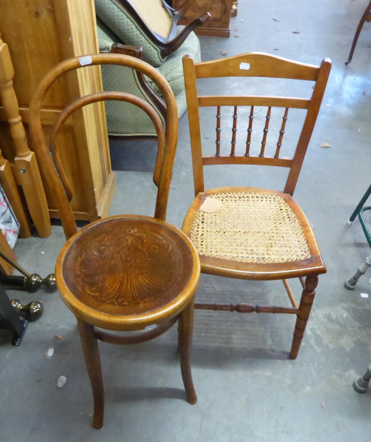 A BENTWOOD SINGLE CHAIR AND A BEDROOM SINGLE CHAIR WITH CANE PANEL SEAT (2)
