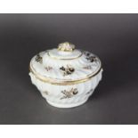 CIRCA 1800 CHAMBERLAIN WORCESTER PORCELAIN OVAL SUCRIER with cover, the spirally fluted body