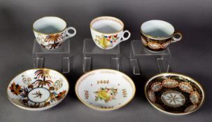 SIX LATE EIGHTEENTH/ EARLY NINETEENTH CENTURY NEW HALL PORCELAIN CABINET TEA CUPS AND SAUCERS,
