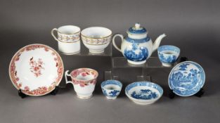 SMALL COLLECTION OF NINETEENTH CENTURY SPODE TEAWARES, comprising: BLUE AND WHITE, SMALL TEAPOT
