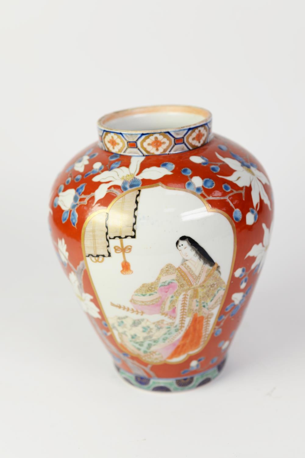 JAPANESE MEIJI PERIOD IMARI PORCELAIN OVOID JAR, (originally with cover, now absent), decorated in - Image 2 of 2