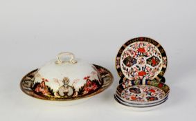 SET OF THREE DERBY IMARI STYLE CHINA SAUCER DISHES, date code for 1891; a MATCHING ROYAL CROWN DERBY
