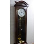 A MODERN MAHOGANY REGULATOR WALL CLOCK, WITH 8 DAYS STRIKING MOVEMENT DRIVEN BY TWO BRASS CASED