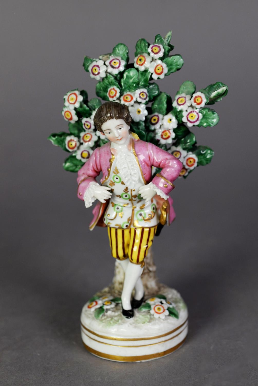 NINETEENTH CENTURY PORCELAIN FIGURE OF A COURTIER, painted in colours and gilt and modelled - Image 2 of 2