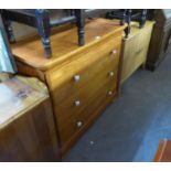 A MODERN LIGHTWOOD CHEST OF 3 DRAWERS AND A SMALL TWO DOOR CUPBOARD (2)