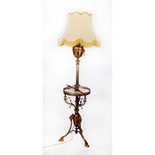 EARLY TWENTIETH CENTURY GILT METAL AND WHITE VEINED MARBLE ADJUSTABLE STANDARD OIL LAMP