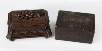 ORIENTAL LATE 19th CENTURY LACQUERED AND GILT OBLONG TEA CADDY, interior with two oblong lidded lead