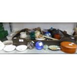 A MIXED LOT TO INCLUDE; GLASS AND CHINA ORNAMENTS, EXAMPLES OF AYNSLEY, PAPERWEIGHTS, ANIMALS,