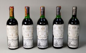 FIVE BOTTLES OF MARQUIS DE RISCAL, RIOJA, 1980, 1982, 1983, 1984 AND 1988, (5) LEVELS FROM THE TOP