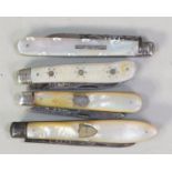 VICTORIAN PENKNIFE WITH SINGLE SILVER BLADE, the mother of pearl clad handle having engraved