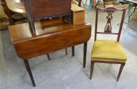 A NINETEENTH CENTURY MAHOGANY PEMBROKE TABLE AND A SINGLE DINING CHAIR (2)