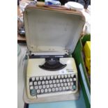 A MANUAL PORTABLE TYPEWRITER