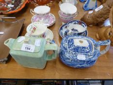 KENSINGTON WARE ART DECO TEAPOT; COPELAND SPODE ‘ITALIAN’ BLUE AND WHITE POTTERY TEAPOT; ROYAL