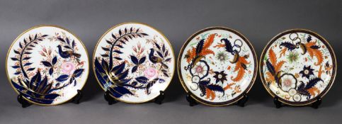 TWO PAIRS OF 19TH CENTURY IMARI PALETTE PORCELAIN DISHES, believed to be Derby, all unmarked; 8 1/4"