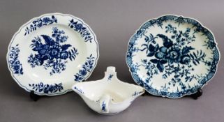 MID TO LATE 18TH CENTURY CAUGHLEY SERPENTINE DINNER PLATE, with cobalt blue floral and fruit