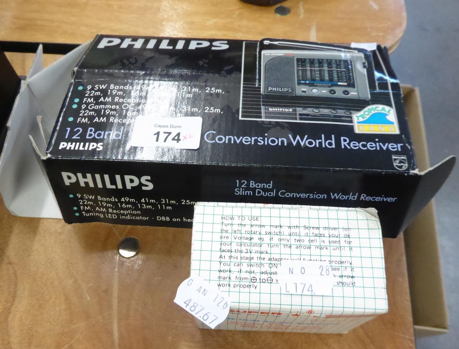 PHILIPS TYPE AE 3405/21 12 BAND SLIM DUAL CONVERSION WORLD RECEIVER POCKET RADIO, BOXED WITH