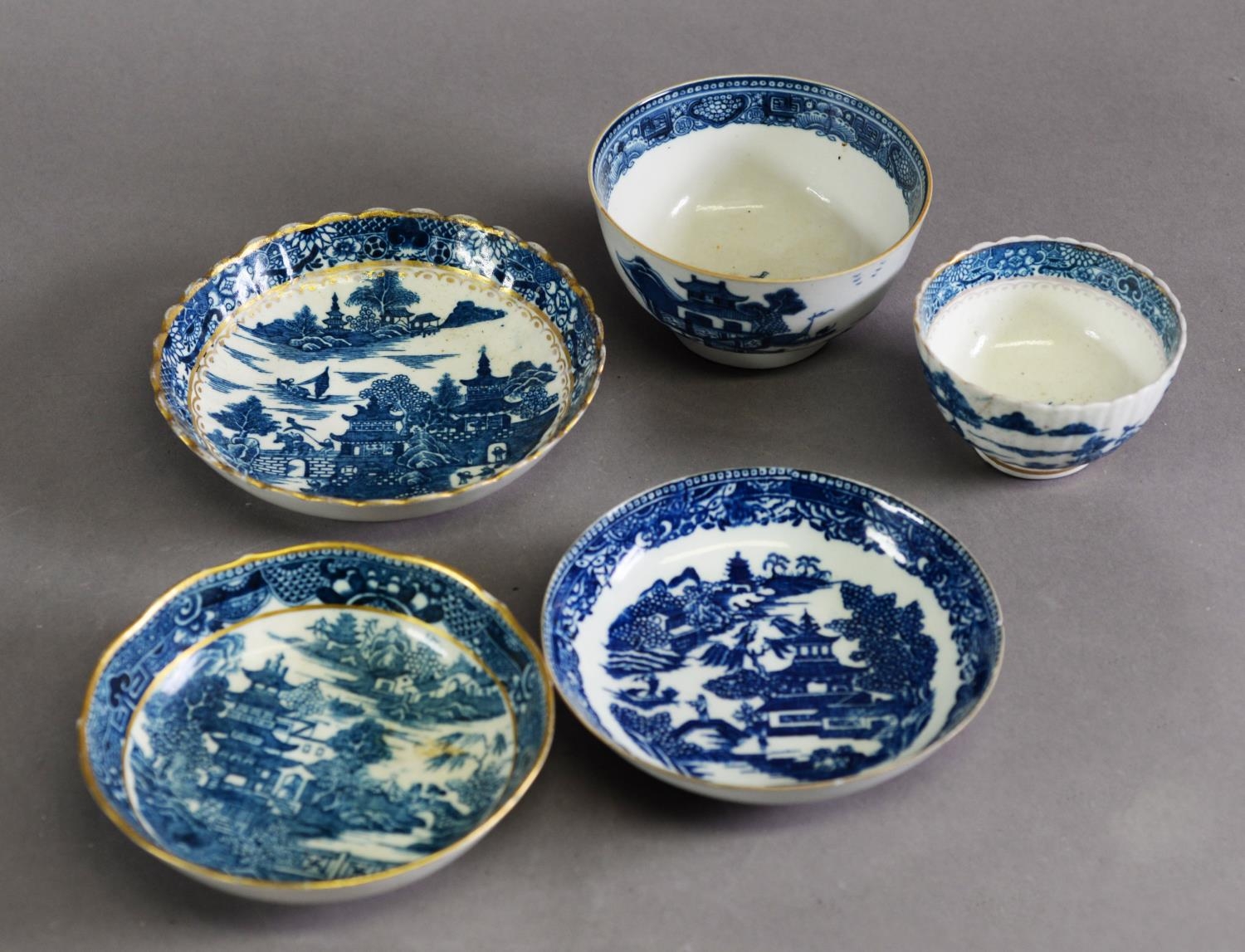 SMALL GROUP OF LATE 18TH CENTURY/EARLY 20TH CENTURY SOFT PASTE PORCELAIN TEA WARES, comprising large