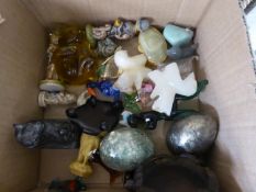 A GOOD SELECTION OF MINIATURE ORNAMENTS, TO INCLUDE; WADE WHIMSIES, ONYX EGG, GLASS ANIMALS ETC...