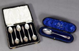 GEORGE V CASED SET OF SIX SILVER TEASPOONS, with pointed tops, Birmingham 1934, together with a