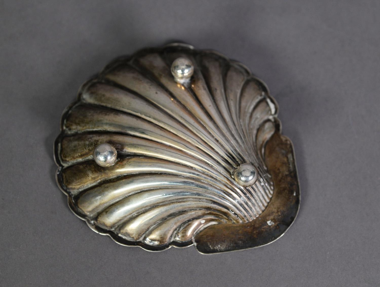 SILVER SHELL SHAPED BUTTER DISH, with ball feet, 5 ½” x 5” (14cm x 12.7cm), marks rubbed, 2.7ozt - Image 2 of 2