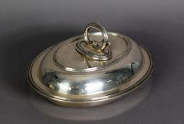 GEORGE VI SILVER ENTRÉE DISH AND COVER BY E. SILVER & Co, of oval form with reeded borders and