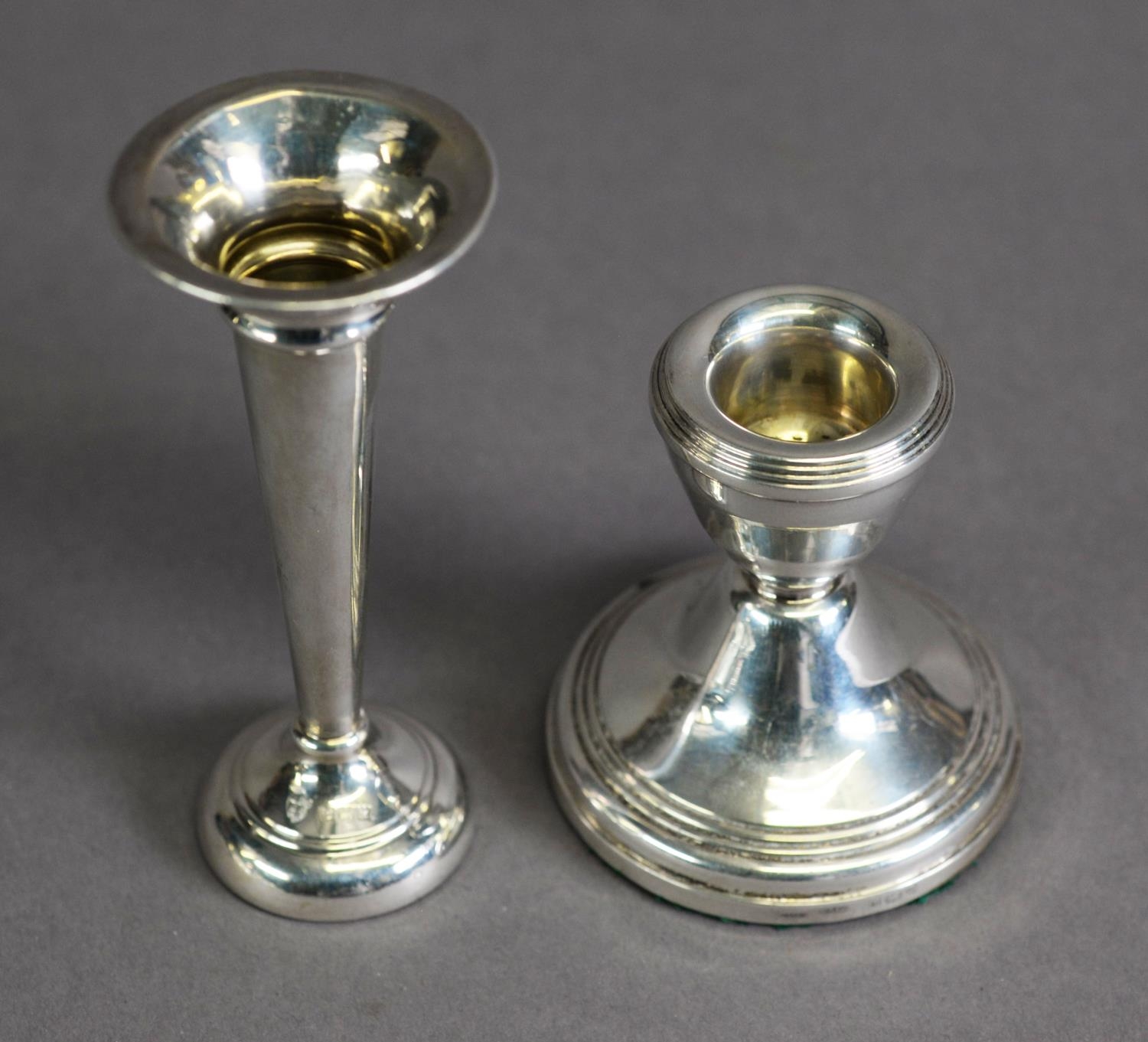 TWO MODERN, SMALL PIECES OF WEIGHTED SILVER, comprising: TRUMPET VASE, Birmingham 1974, 4” (10.