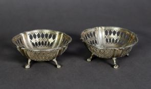 GEORGE V PIERCED SILVER PAIR OF BON ON DISHES BY ADIE BROTHERS, each of shaped circular form with