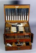 EARLY 20th CENTURY OAK CASED WALKER & HALL A1 QUALITY 94 PIECE CANTEEN OF ELECTRO-PLATED CUTLERY,