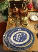 SMALL SELECTION OF BRASS & COPPER WARE INCLUDING AN EARLY COPPER ELECTRIC KETTLE, BRASS FLAT-IRON