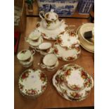 ROYAL ALBERT 'OLD COUNTRY ROSES' COFFEE SET FOR SIX PERSONS, 6 CUPS, 7 SAUCERS, 7 SIDE PLATES, CREAM