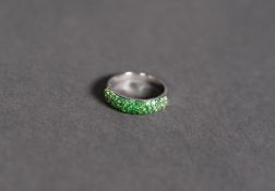 18 CT WHITE GOLD PAVE SET CHROME DIOPSIDE DRESS RING, marked K18, size L, 2.9g