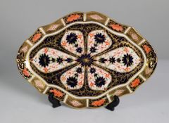 EARLY 20th CENTURY ROYAL CROWN DERBY PORCELAIN JAPAN DECORATED OVAL DRESSING TABLE TRAY, printed