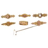 Five 9ct Victorian brooches together with a Victorian hinged scarf clip