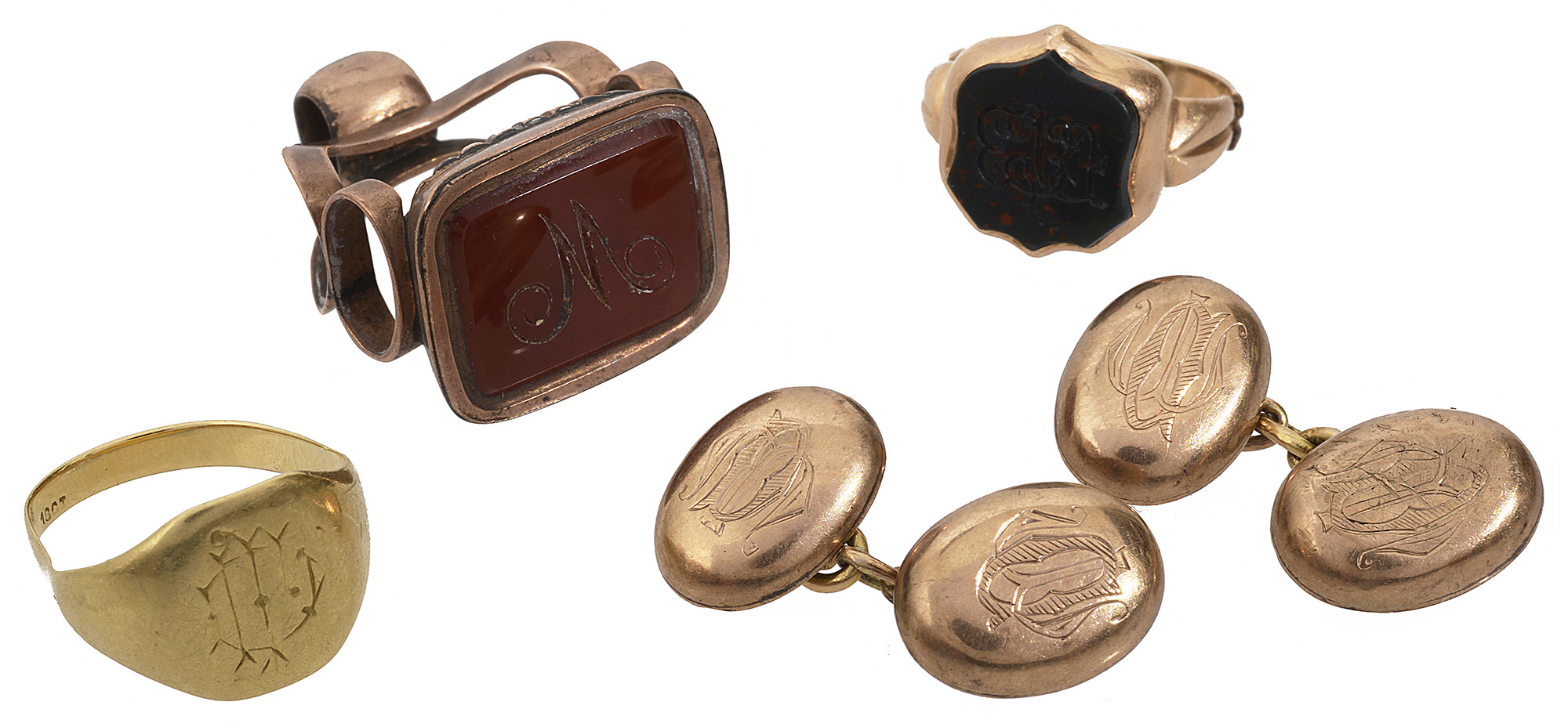 Four items of 19th century gold and gold-mounted jewellery