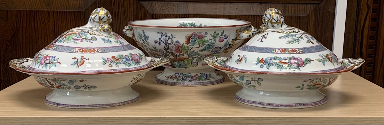A large Minton dinner service - Image 5 of 6