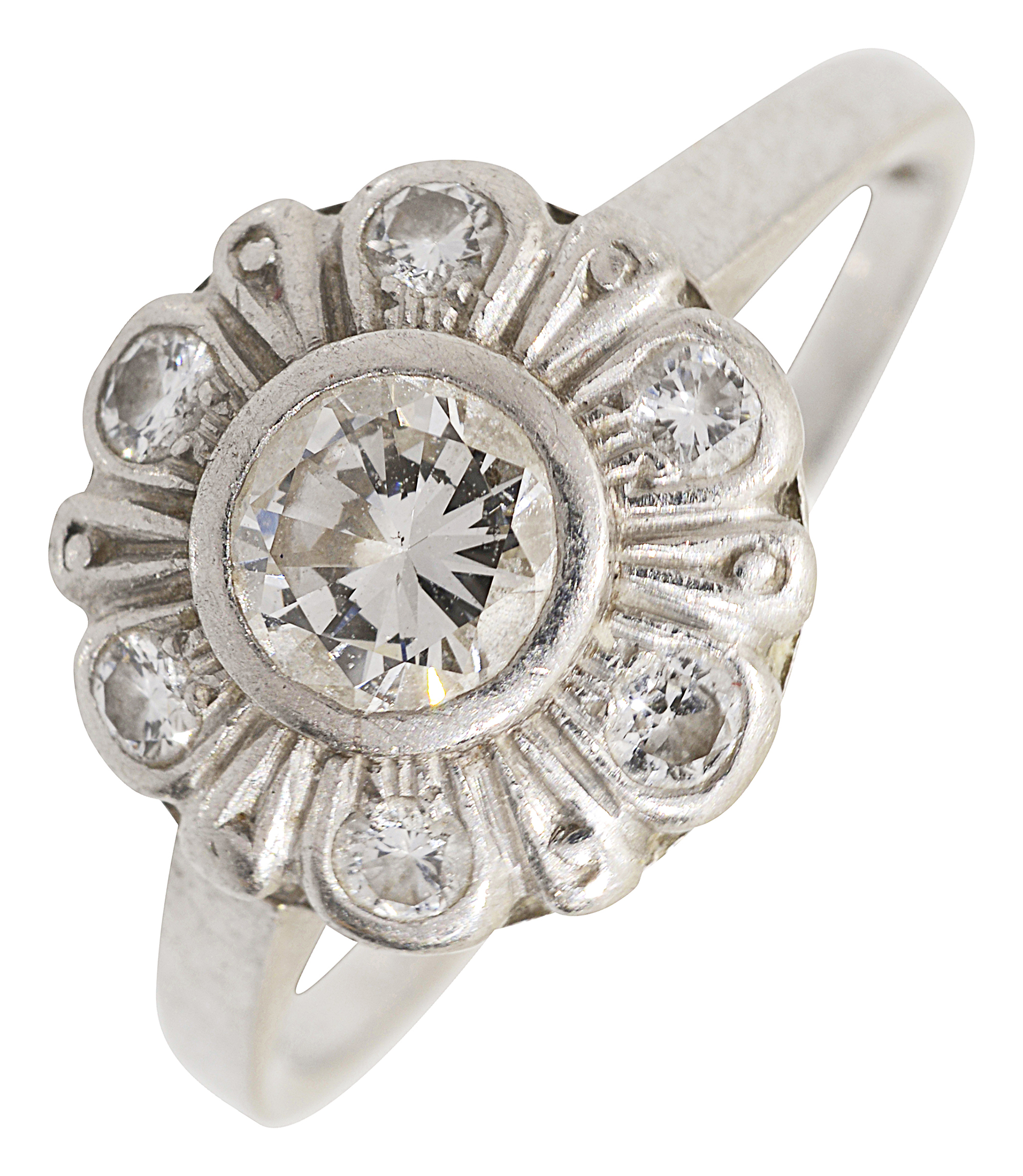 A diamond-set cluster ring - Image 2 of 3