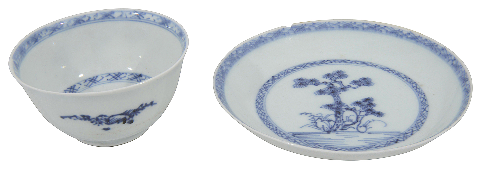 A Nanking Cargo blue and white tea bowl and saucer c.1750