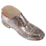 An Edwardian novelty silver shoe form gentleman's brogue pin cushion