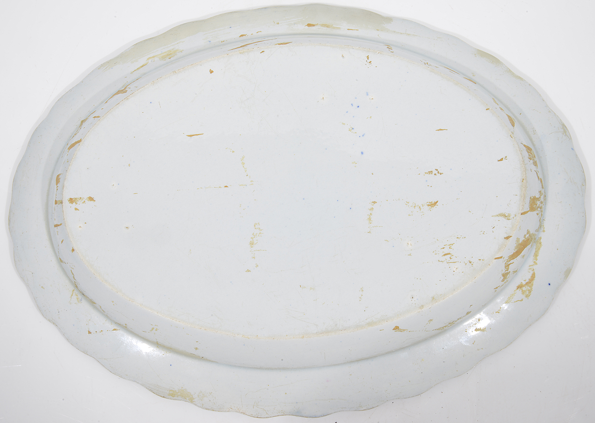 A late 18th century Pearlware oval serving dish - Image 2 of 2