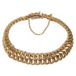 An 18ct gold fancy link bracelet