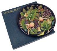 A Moorcroft 'Queens Choice' pattern charger