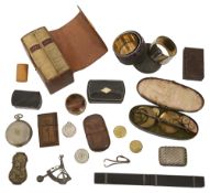 19th century and later snuff boxes, vesta cases and other items