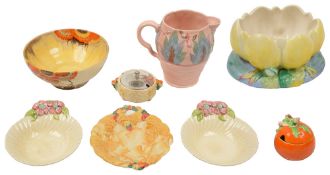 A collection of eight pieces of Clarice Cliff