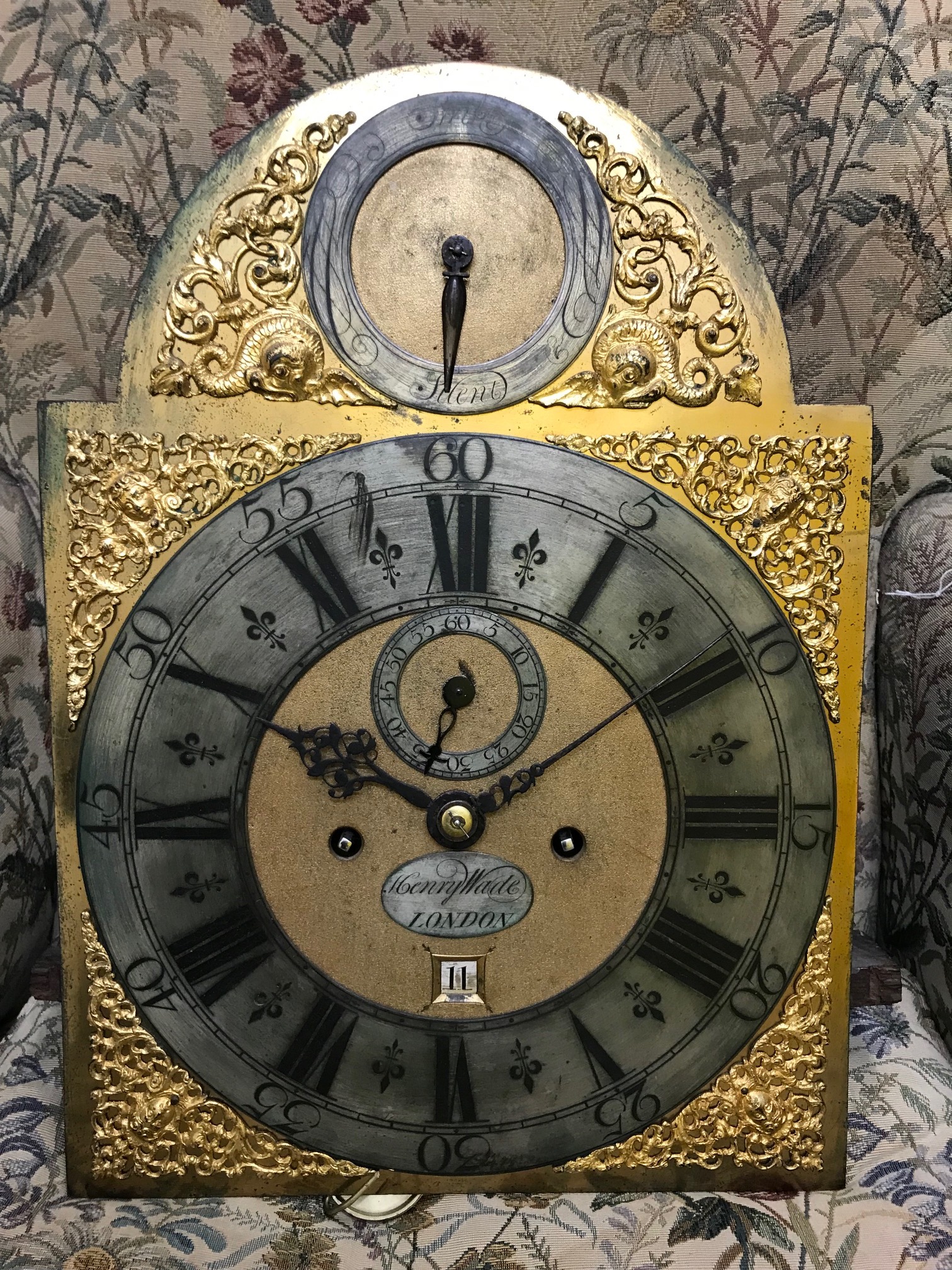 A George III black lacquered longcase clock - Image 3 of 13