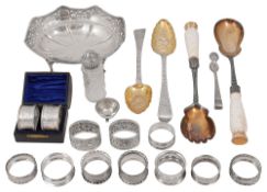 An Indian Colonial silver pierced dish, a pair of George III berried tablespoons and assorted napkin