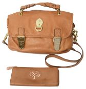 A Mulberry tan leather Alexa handbag and matching purse