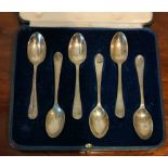 CASED SET OF SIX HALLMARKED SILVER TEASPOONS, LONDON ASSAY DATED 1941, BY JOSIAH WILLIAMS & CO
