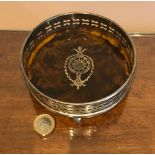 SILVER PLATED IN INLAID BASE WINE COASTER, DIAMETER APPROXIMATELY 12.5cm